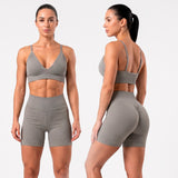 SHORT- TOP- MUJER  CONJUNTO D5 - REF. 6714